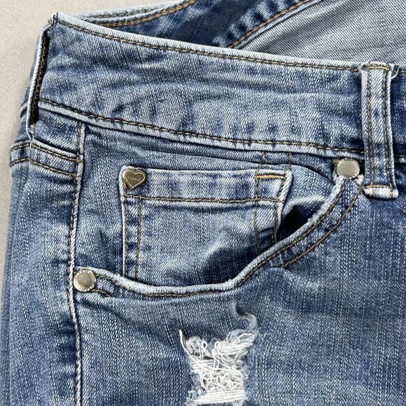 Torrid Jeans Women's 20 Blue Denim Distressed Stretch Raw Hem Measures 39x26 - Picture 12 of 14